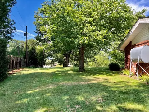 124 Leaf Ln, Clyde, NC 28721 photo 39