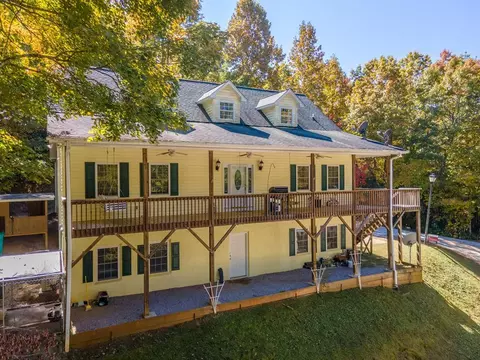 95 91 Tessentee Ln, Franklin, NC 28734