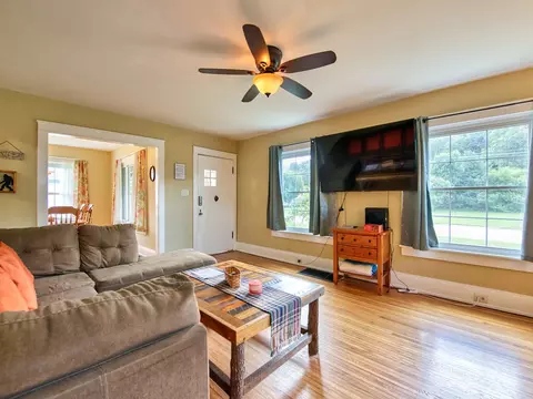 3701 Broad St, Clyde, NC 28721 photo 9
