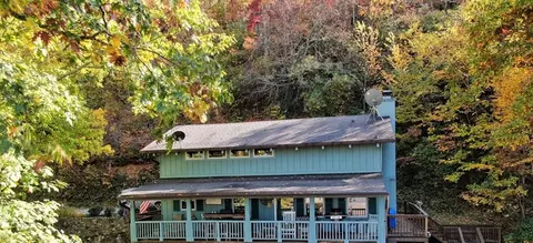 1316 Middle Ridge Rd, Sylva, NC 28779 photo 2