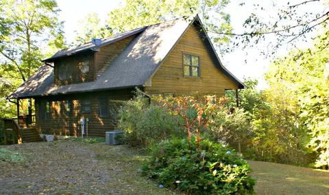 310 Newfound Rd, Sylva, NC 28779 photo 1