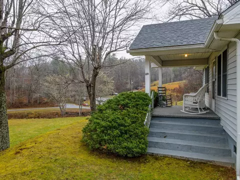 69 Early Deitz Rd, Sylva, NC 28779 photo 3