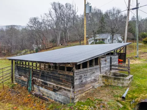 69 Early Deitz Rd, Sylva, NC 28779 photo 45