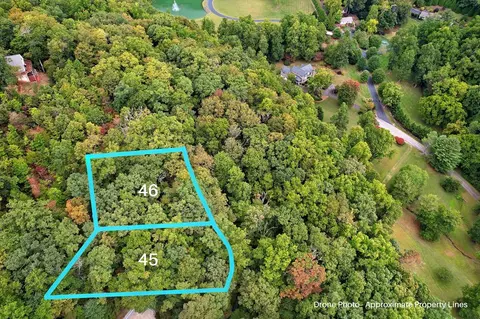 250 Trimont Mountain Trl, Franklin, NC 28734