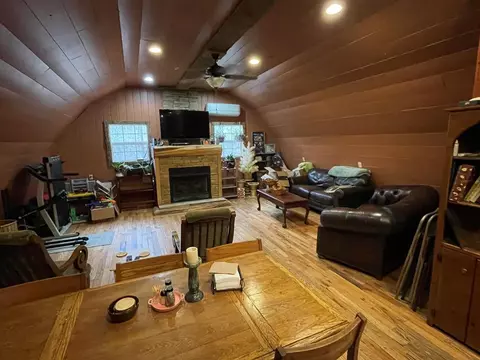 2268 Blanton Branch Rd, Sylva, NC 28779 photo 2