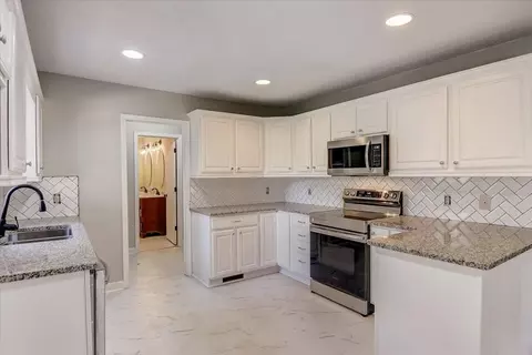 121 Five Points Dr, Franklin, NC 28734 photo 18