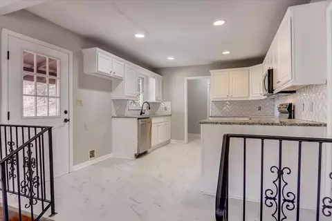 121 Five Points Dr, Franklin, NC 28734 photo 15