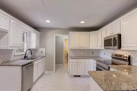 121 Five Points Dr, Franklin, NC 28734 photo 20