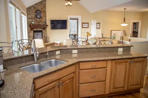 142 Hickory Nut Trl, Sylva, NC 28779 photo 24