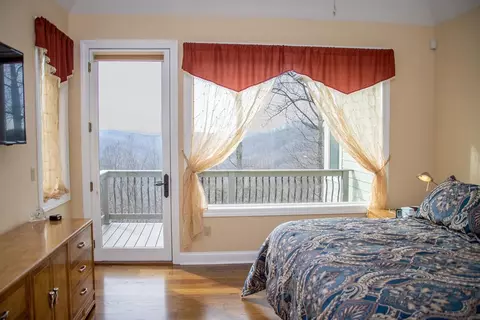 142 Hickory Nut Trl, Sylva, NC 28779 photo 32