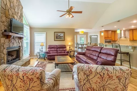 175 Eagle Ridge Cir, Whittier, NC 28789 photo 16