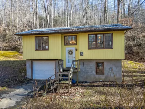 192 Woodtop Dr, Sylva, NC 28779 photo 2