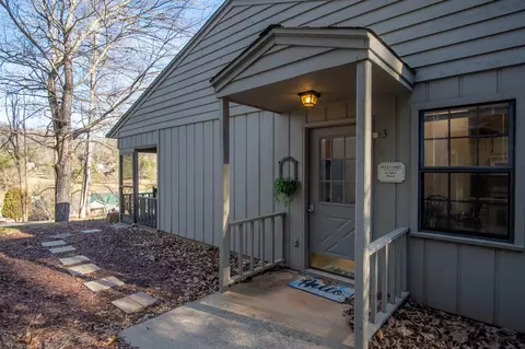 19 Mountain View Villas, Franklin, NC 28734