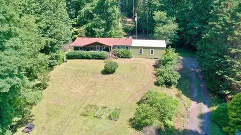 123 Pacific Dr, Sylva, NC 28779