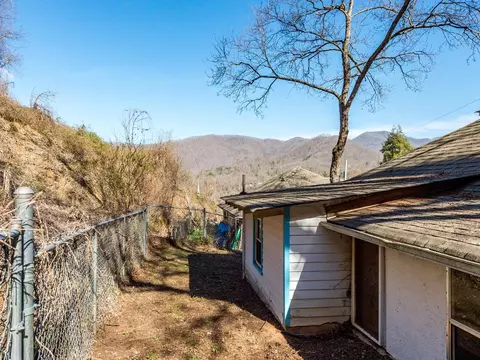 30 Morris St, Sylva, NC 28779 photo 36