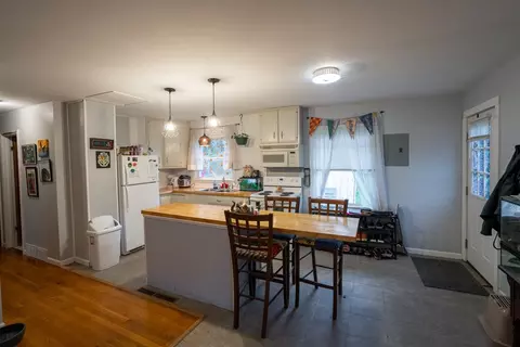 61 Spring St, Franklin, NC 28734 photo 6