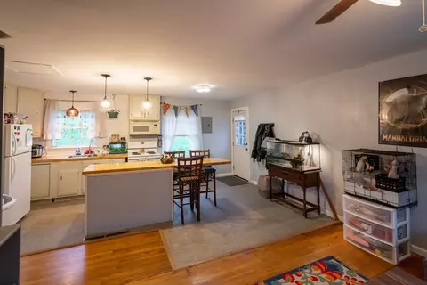 61 Spring St, Franklin, NC 28734 photo 7