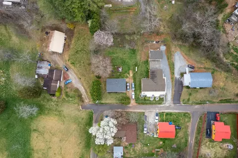 61 Spring St, Franklin, NC 28734 photo 19