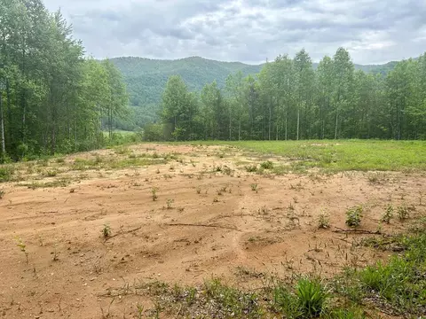 201 Santeelah Hts, Robbinsville Graham, NC 28771