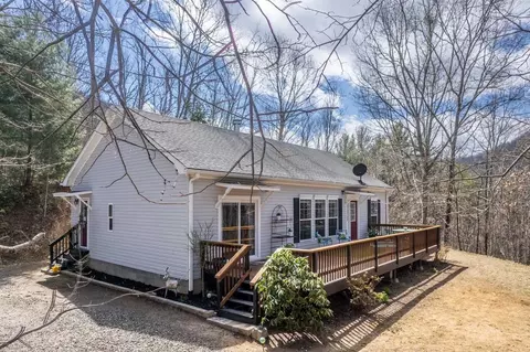 176 Dime Rdg, Sylva, NC 28779