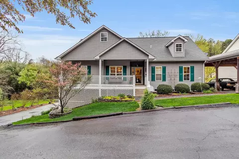 51 Stratford Pl, Sylva, NC 28779