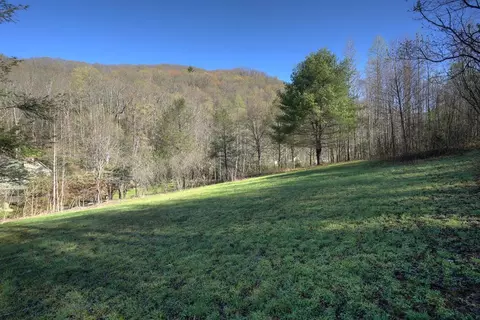 4010 Mountain Creek Rd, Robbinsville Graham, NC 28771