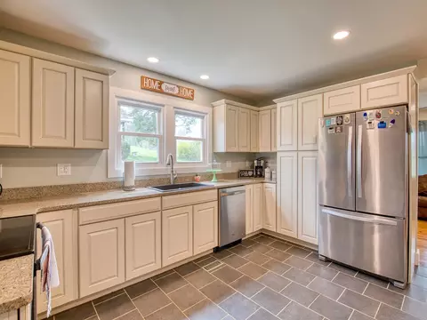 215 Haynes Cv, Clyde, NC 28721 photo 31