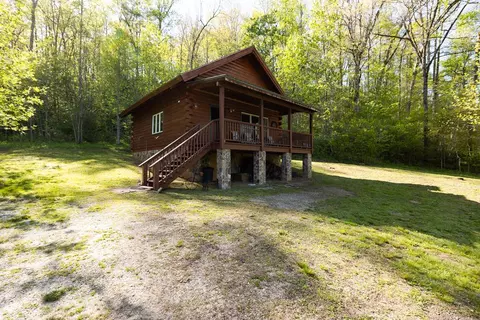 280 Tanasi Landing Pl, Franklin, NC 28734