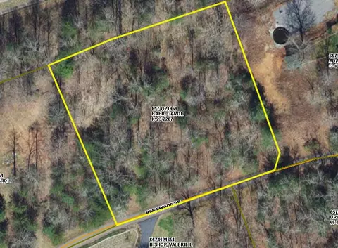 16 Riverwood Drive # a, Franklin, NC 28734