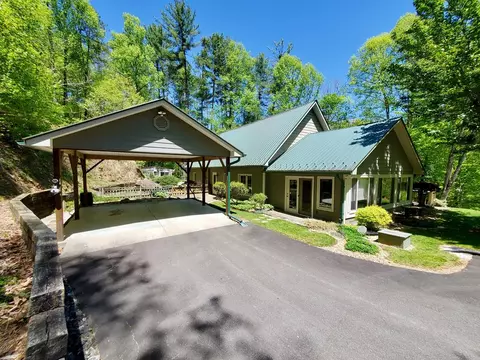 2732 Blanton Branch Rd, Sylva, NC 28779