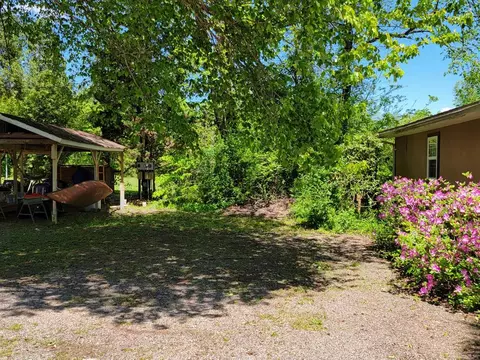 130 No Name Rd, Franklin, NC 28734
