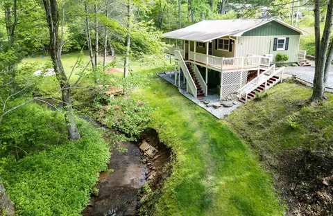 867 Pressley Rd, Franklin, NC 28734