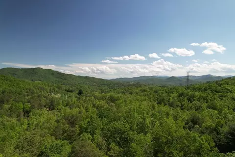 1020 Gem Lake Esates, Franklin, NC 28734
