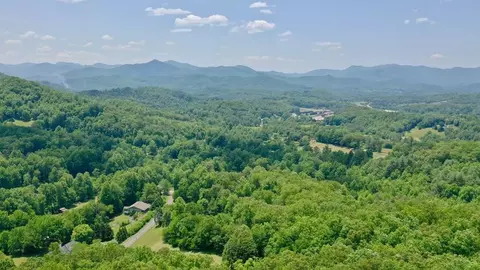 00 Songbird Ln, Sylva, SC 29771