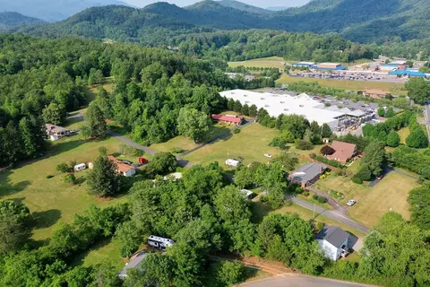 73 Griffin St, Sylva, NC 28779 photo 34