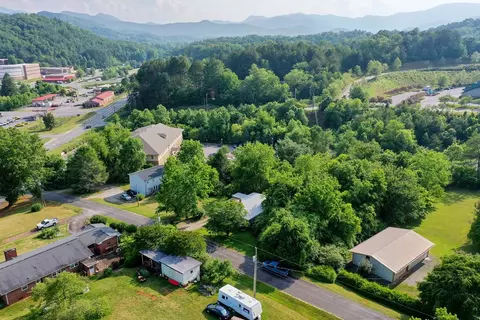 73 Griffin St, Sylva, NC 28779 photo 29