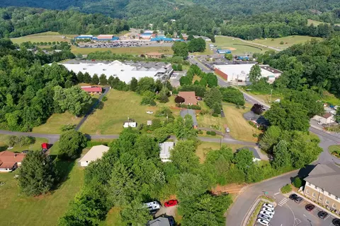 73 Griffin St, Sylva, NC 28779 photo 32