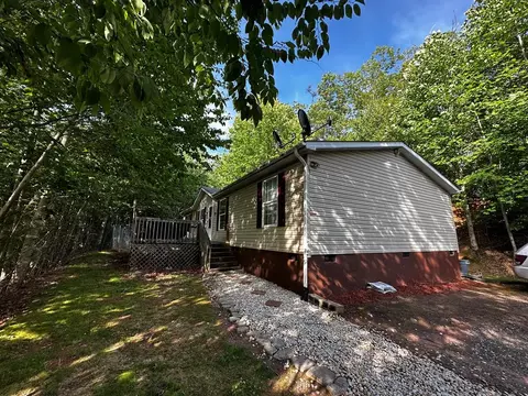 48 Running Water Cir, Sylva, NC 28779