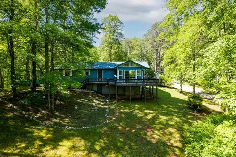 564 Rose Creek Cove Rd, Franklin, NC 28734