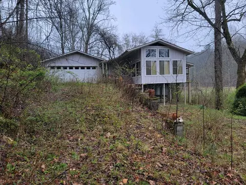 75 Cobb Rd, Otto, NC 28763