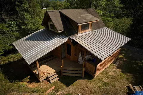 Undisclosed, Bryson City, NC 28713