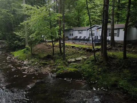 1264 Big Snowbird Rd, Robbinsville, NC 28771