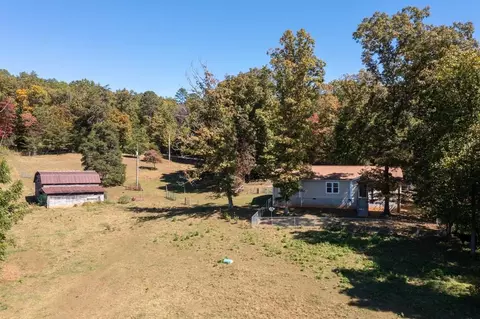 412 Cowee School Rd, Franklin, NC 28734