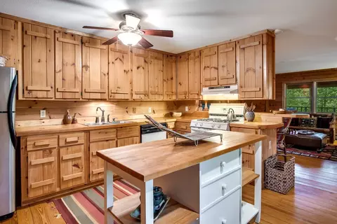 364 Leafstone Cir, Sylva, NC 28779 photo 7