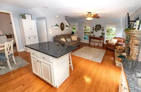30 Midway Dr, Sylva, NC 28779 photo 8