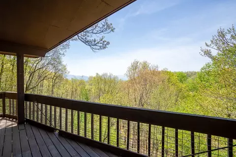 75 Scofield Rd, Franklin, NC 28734 photo 8