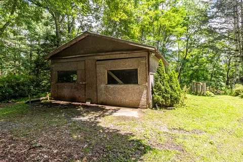 Undisclosed, Cullowhee, NC photo 36
