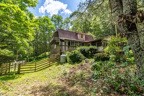 Undisclosed, Cullowhee, NC photo 4