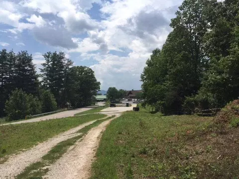 2 Siler Road, Franklin, NC 28734