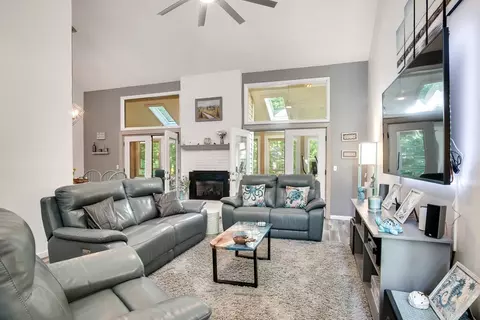 47 Brookside Dr, Franklin, NC 28734 photo 5